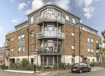 Thumbnail Flat for sale in Underhill Road, London