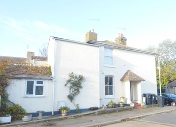 2 Bedroom Semi-detached house for rent