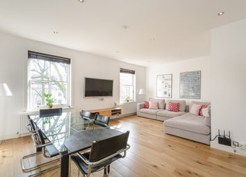 3 Bedrooms Flat to rent in Porchester Square, London W2