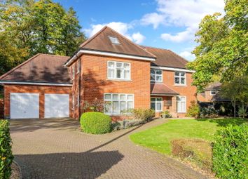 Thumbnail 2 bed flat for sale in Carlton Road, Reigate