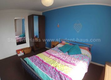 1 Bedrooms Flat to rent in Kersal Way, Salford M7