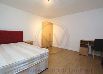 Thumbnail 2 bed flat to rent in Hornsey Road, Upper Holloway