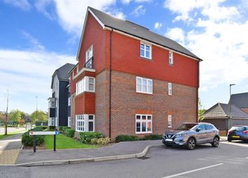 Thumbnail Flat for sale in Rapley Rise, Southwater, Horsham, West Sussex