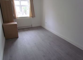 Thumbnail Room to rent in Bedfont Close, Feltham
