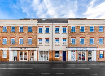 Thumbnail Flat to rent in Station Road, Horley