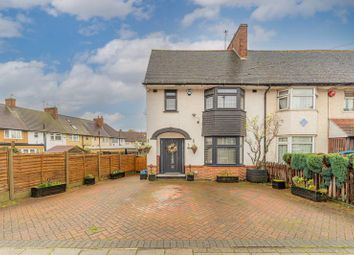 Thumbnail 4 bed end terrace house for sale in Brookside Gardens, Enfield