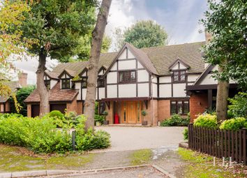Thumbnail Detached house for sale in Tall Trees Close, Hornchurch
