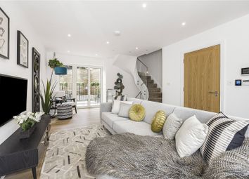Thumbnail 3 bedroom terraced house for sale in Hyde Vale, London