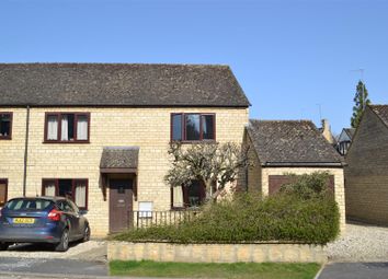 Thumbnail Flat for sale in Tanners Court, Charlbury, Chipping Norton
