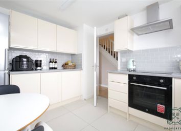 Thumbnail Flat for sale in Acacia Road, London