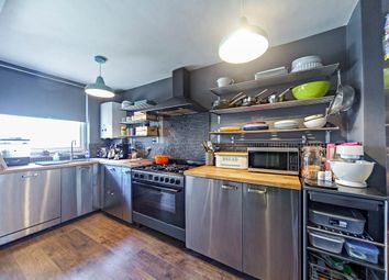 Vineyard Close, London SE6. Sub image 1. Photography