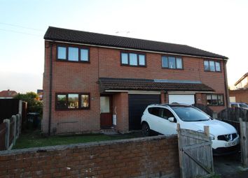 3 Bedrooms Semi-detached house for sale in Featherston Avenue, Worksop S80