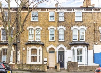 Thumbnail Property to rent in Dalyell Road, London