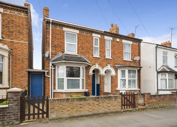 Bedford - Semi-detached house for sale         ...