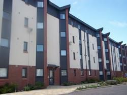 3 Bedrooms Flat to rent in Trades Lane, Dundee DD1