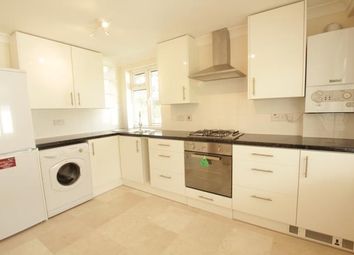 3 Bedrooms Flat to rent in Manor Drive, Whetstone N20