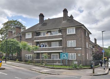 Thumbnail Flat for sale in Fraser House, Kingsman Street, Woolwich, London