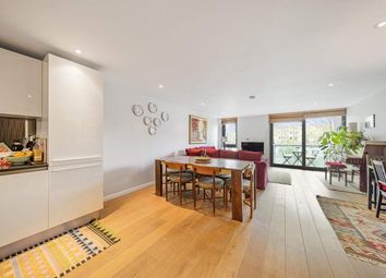 Thumbnail 2 bed flat for sale in Blackthorn Avenue, London