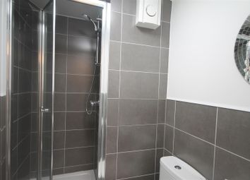 Westmorland Shower Room.Jpg