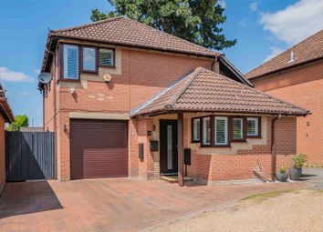 Thumbnail 4 bed detached house for sale in Crispin Close, Locks Heath, Southampton