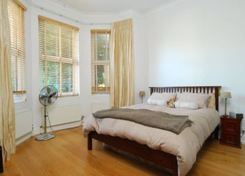 Thumbnail Flat to rent in Courtfield Gardens, West Ealing, London