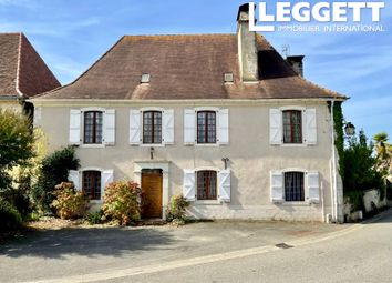 Thumbnail 4 bed villa for sale in Sauveterre-De-Béarn, Pyrénées-Atlantiques, Nouvelle-Aquitaine
