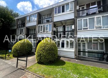 Thumbnail Flat to rent in Ashbourne Close, London