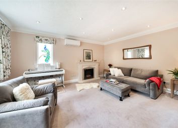 Thumbnail Town house for sale in Davema Close, Chislehurst