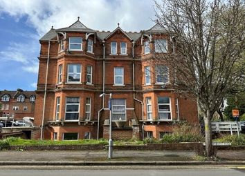 Thumbnail Flat to rent in Shorncliffe Road, Folkestone