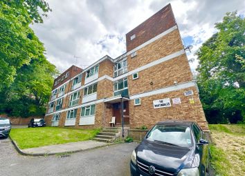 Thumbnail 2 bed flat for sale in The Martindales, Crescent Road, Luton