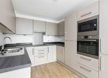 Thumbnail Flat to rent in 17 Bessemer Place, North Greenwich, London