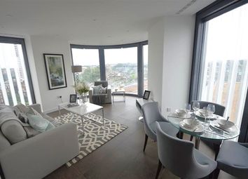 Thumbnail Flat for sale in Chronicle Tower, 216B City Road, London