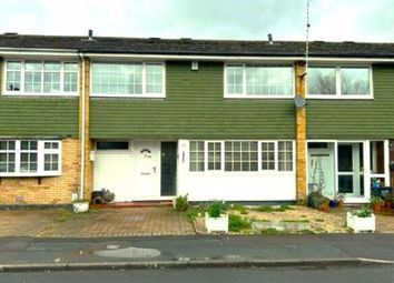 Thumbnail Terraced house to rent in Langtons Meadow, Farnham Common, Slough