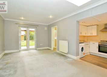 Thumbnail 1 bed flat for sale in Linkfield Road, Isleworth