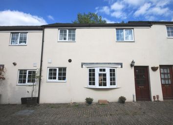 2 Bedroom Semi-detached house for rent