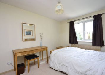 Thumbnail 2 bedroom flat to rent in Laburnum Close, Friern Barnet, London