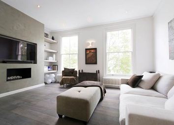 3 Bedrooms Flat to rent in Chesterton Road, London W10