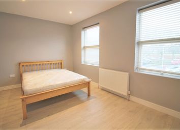 Room to rent in Okehampton Street, St. Thomas, Exeter EX4
