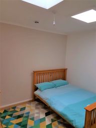 1 Bedrooms Terraced house to rent in Whitworth Road, Woolwich, London SE18