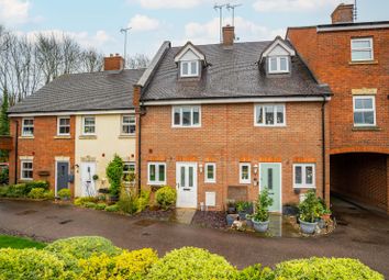 St Albans - Terraced house to rent               ...