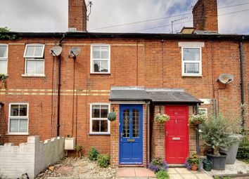 Thumbnail Cottage to rent in Havelock Road, Wokingham