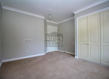 Thumbnail 2 bed property for sale in Turners Hill, Cheshunt, Waltham Cross