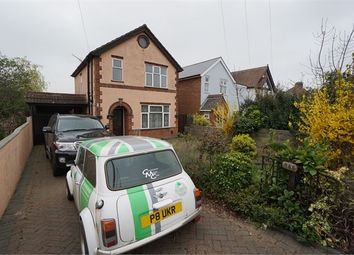 3 Bedrooms Detached house to rent in Mersea Road, Colchester, Essex. CO2