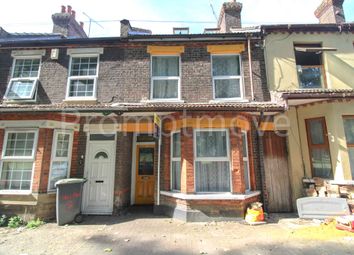 Thumbnail 6 bed terraced house for sale in Dallow Road, Luton