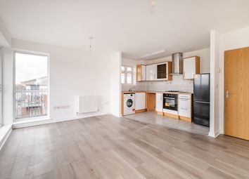Thumbnail Flat to rent in Curtis Field Road, London