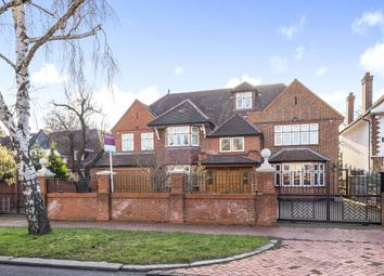 Thumbnail Detached house to rent in Broad Walk, Winchmore Hill, London