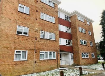 Thumbnail 2 bed flat to rent in Ashburton Road, Croydon