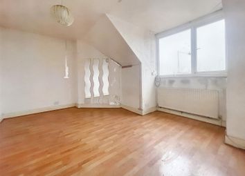 Thumbnail 1 bed flat for sale in Blackbird Hill, London