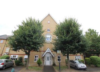Thumbnail 2 bed flat to rent in Chamberlayne Avenue, Wembley