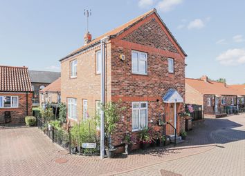 Thumbnail Link-detached house for sale in Stewart Court, York